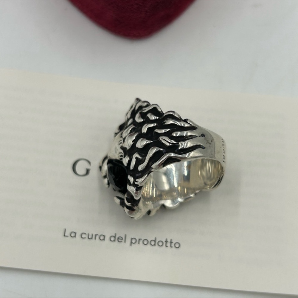 Women’s Gucci, Lionhead, motif sterling silver ring size 8/8.5 made in Italy - Picture 4 of 8
